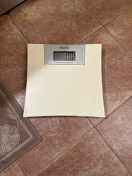 Tanita HD-314 Digital Weight Scale Works Great