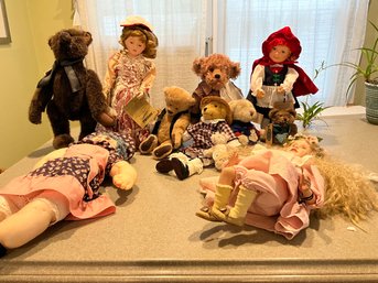 Lot Of Boyds Bears Dolls And More