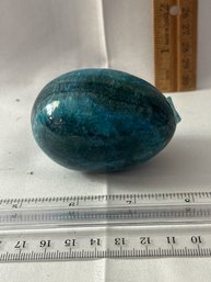 Vintage Made In Mexico Greenish Deep Blue Apatite Carved Palm Stone Polished Egg