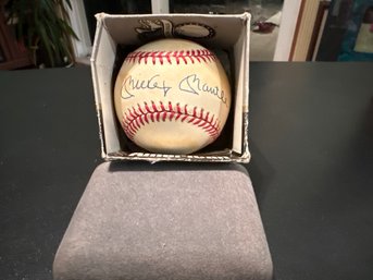 NY Yankee Mickey Mantle Signed Baseball Rawlings American League Ball With Clear Crisp Signature