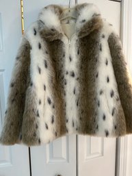 Vintage Dress Barn Ladies Size Extra Large Faux Fur Lined Zip Up Coat