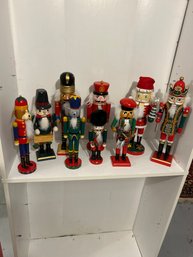 Beautiful Lot Of Wooden Nutcrackers Excellent Condition 10,12,13,14 Inches