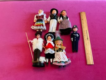 Lot Of 7 Vintage Dolls From Around The World