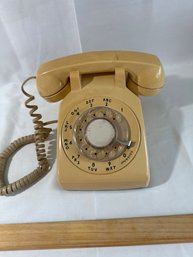 Vintage ROTARY DIAL TELEPHONE  AT&T Western Electric Desk Phone