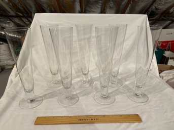 Set Of Seven Vintage Pilsner Glasses 9.75x2.75 In. Diam. Excellent