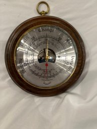 Vintage Daymaster Brass Round Wood Weather Barometer Air Pressure Measurements