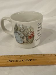 Vintage Peter Rabbit Beatrix Potter Porcelain Tea Cup Mug Wedgwood England
