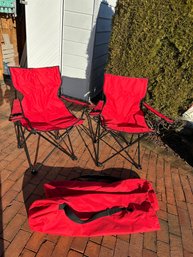 Two Folding  Chairs With Cup Holders And Carry Bag Great Shape One Blemish On One Chair Seat