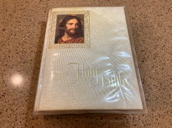 Large Holy Bible Fireside Family Edition NAB Catholic 1972-1973 Edition