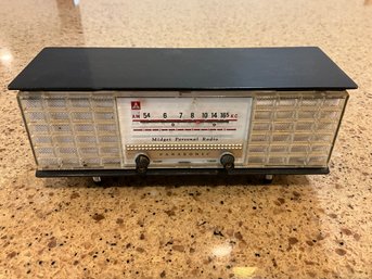 Vintage 1962 National Panasonic Midget Personal Radio T-9