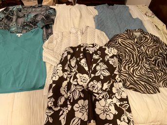 Lot Of Ladies Tops And Jackets Dress Barn Coat With Matching Tank Alfred Dunner Coat With Shirt And More XL