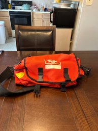 Like New Trauma Bag Great For Car Truck Or Sporting Events Hold All You Need For Those Unexpected Accidents