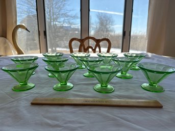 Set Of 12 Vintage Green Uranium Vaseline Glass Federal Glasses Footed Optic Sherbert Fruit