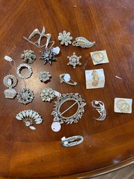 Estate Sale Jewelry Huge Lot Ladies Vintage Fashion Pins See All Photos