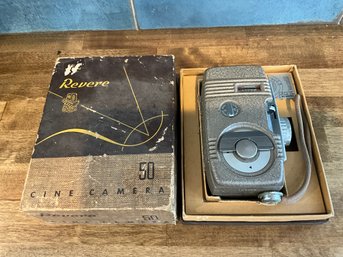 Revere Eight Cine Camera Model 50 In Box