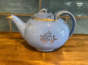 Vintage HALL Teapot, Hook Lid, Blue W/Gold Flower Design, 6 Cups 0749