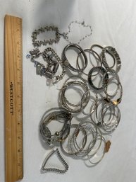 Estate Sale Jewelry Lot Ladies Vintage Fashion Bracelets See All Photos