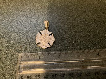 FDNY Silvertone Necklace Charm Silver Tone NYC Fire Department