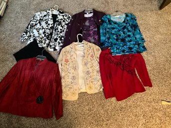 Large Lot Of Ladies, Dress Clothing, Size, Large And Extra Large Tops Coats Pants