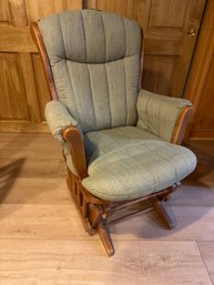 Dutailier Glider Rocking Chair With Cushions
