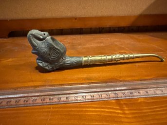 VINTAGE LARGE CLAY ELEPHANT HEAD TOBACCO PIPE EMBOSSED BRASS LONG STEM