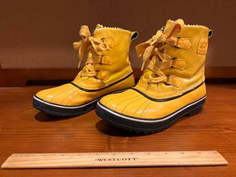 Sorel Tivoli Waterproof Lace Up Rain Boots Canary Yellow Size 9