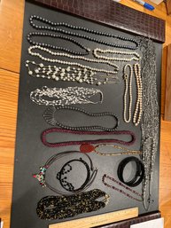 Estate Sale Jewelry Lot Of Ladies Vintage Fashion Necklaces See All Photos