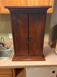 28x20x7 Inch Wooden Cabinet In Great Condition