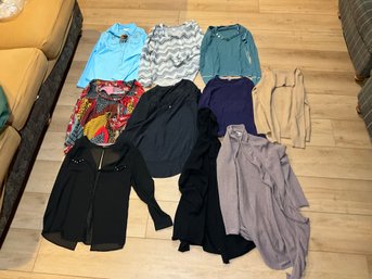 Great Lot Of Ladies Size Medium, Long Sleeve Tops And Sweaters