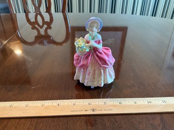 Vintage Royal Doulton Figure - 'CISSIE' - HN1809