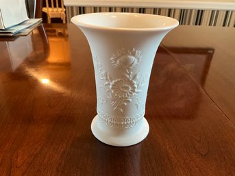 Vintage AK Kaiser White Porcelain Bisque Floral Vase W Germany