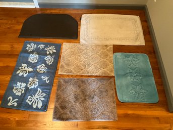 Lot Of 5 Assorted Bathroom Mats Bathmats Bath Mats And 1 Kitchen Mat Tan Grey Blue