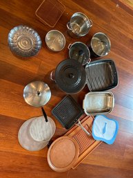 Household Kitchen Lot Of Pots Pans, Bakeware, Cutting Boards See All Photos