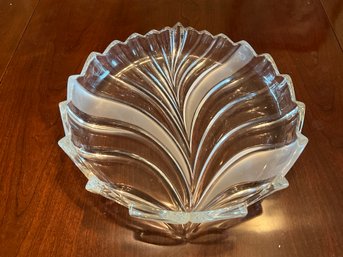 Stunning Vintage MIKASA 'BOLERO' Crystal Serving Bowl 11 Inch