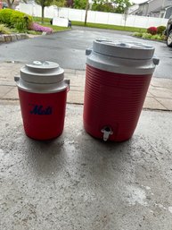 Two Water Jugs One Gott Says Mets Both Made By Rubbermaid I Gallon And Two Gallon Great Condition