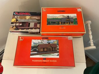 Set Of 3 Lionel Building Kits Rico Station Freight Platform Passenger Platform