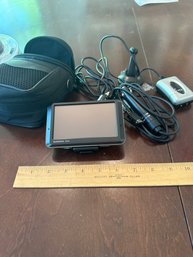 Garmin Nuvi 760 GPS Navigation System With Wires And Case