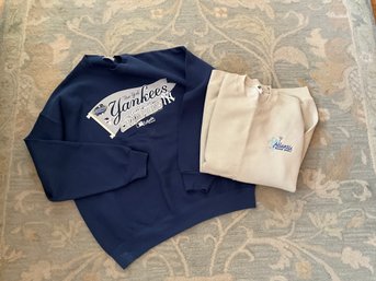 Mens Extra Large Sweatshirts, New York Yankees And Atlantis Marine World