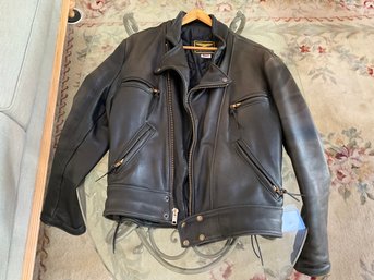 US Made Co Heavy  Duty, Leather Mens Motorcycle Jacket Size 44