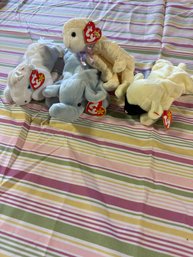 Lot Of 4 Original TY Beanie Baby Lot  Beanie Babies Fleecie Chops, Peanut And Mystic