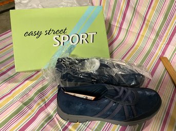 New Easy Street Kila Low Top Slip On Fashion Sneakers Navy Size 10