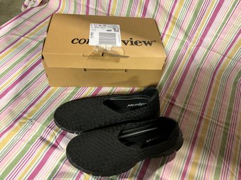 Comfort  View Ladies Slip On Shoes Size 7 1/2 Ladies Black Slip On Sneakers New In Box