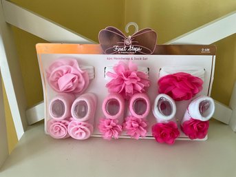 First Steps By Stepping Stones Six Piece, Pink Flower Head Wrap And Socks Set 0 To 6 Months - New