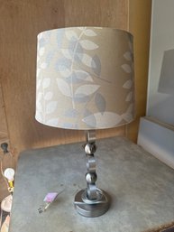 26 Inch Pretty Modern Style Silver Table Lamp With Silver And White Leaf Shade