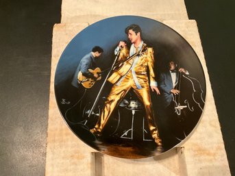 Elvis Presley Looking At A Legend Collectors Plate Plate By - Delphi - In Box