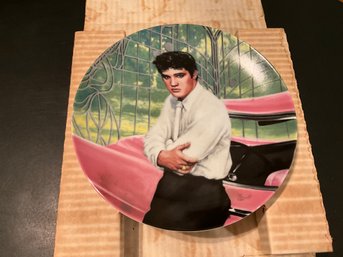 Vintage Elvis Presley At The Gate Delphi Collector Plate In Box