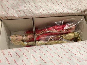 The Danbury Mint Porcelain Rapunzel  Doll New In Box