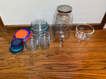 Lot Of Glass Pyrex Bowls With Lids Glass Mixing Bowl And Glass Drink Dispenser