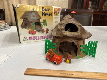 Vintage Super Rare Bully Land Bear House Complete With Additional Bear Figures. See Photos.