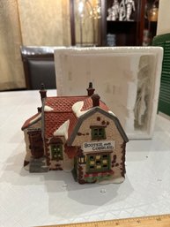 Department 56 Dickens' Village Series 'Booter And Cobbler'  House 1988 Excellent But Incorrect Box